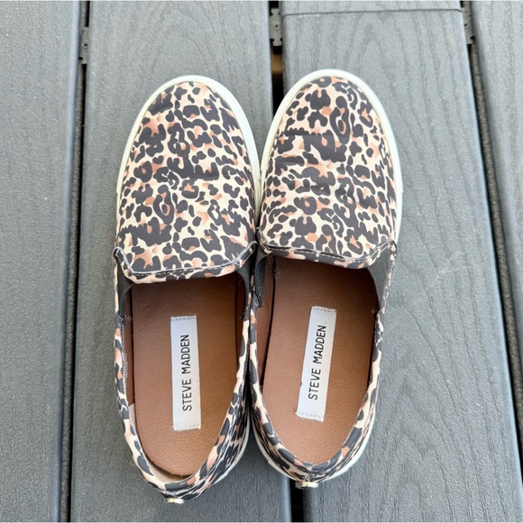 Steve Madden Symba Leopard Print Slip-On Sneakers size 8 - Picture 4 of 5
